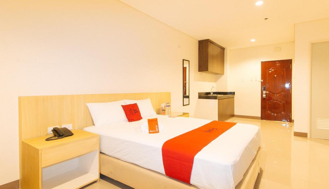 Reddoorz Plus @ Kaizen Suites Taft Avenue Manila Exterior photo