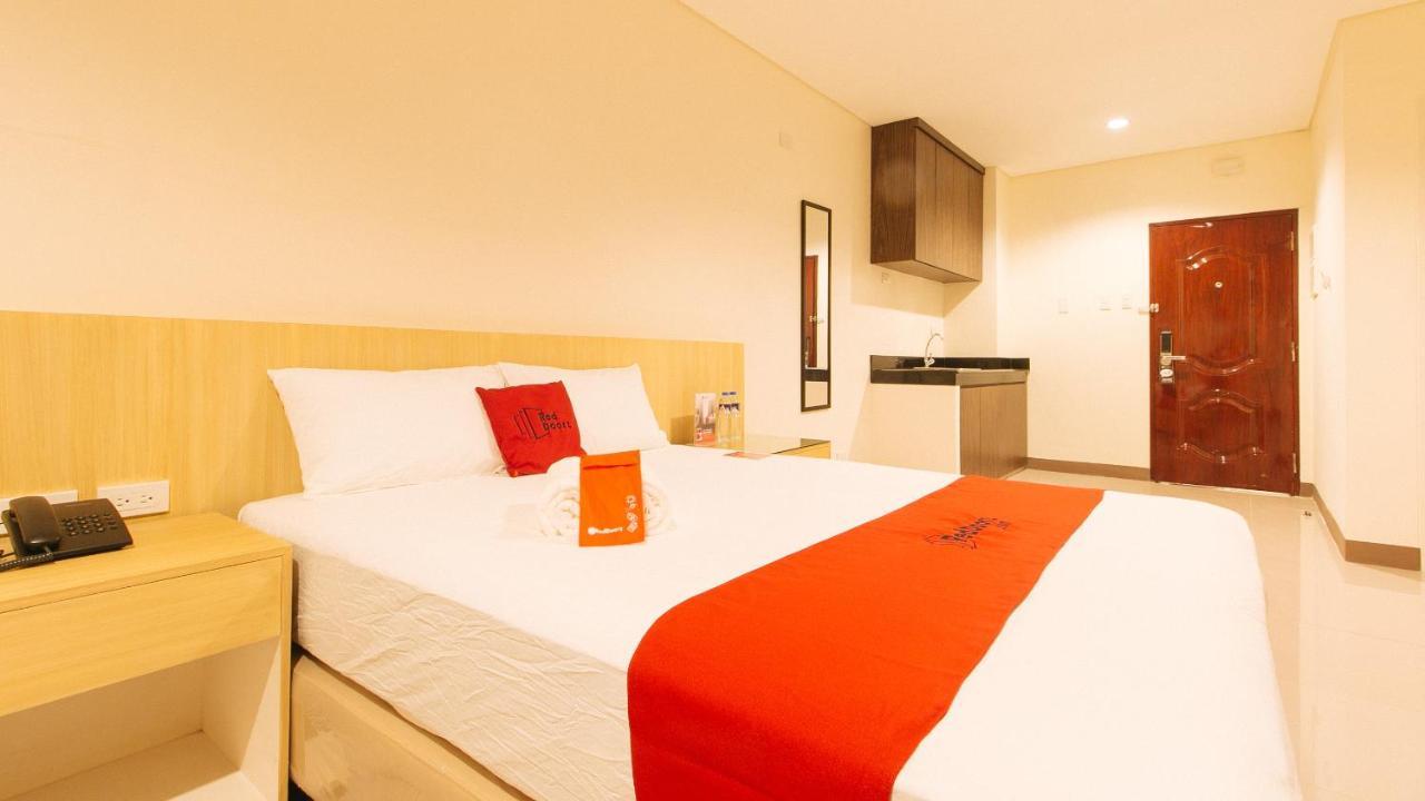 Reddoorz Plus @ Kaizen Suites Taft Avenue Manila Exterior photo